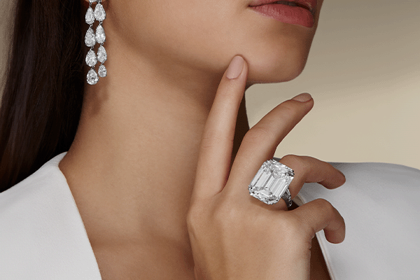 Inside Magnificent Jewels: Creating the Jewelry Wardrobe
